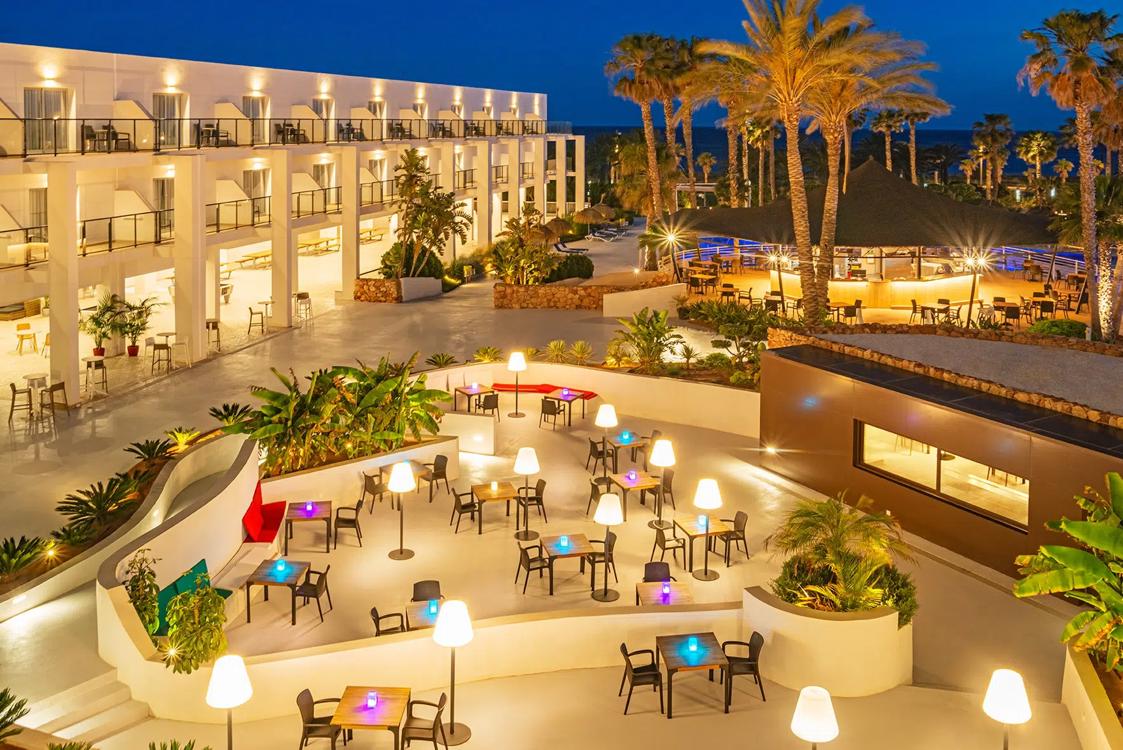 Отдых Hotel Cabogata Jardín 4* - Patio