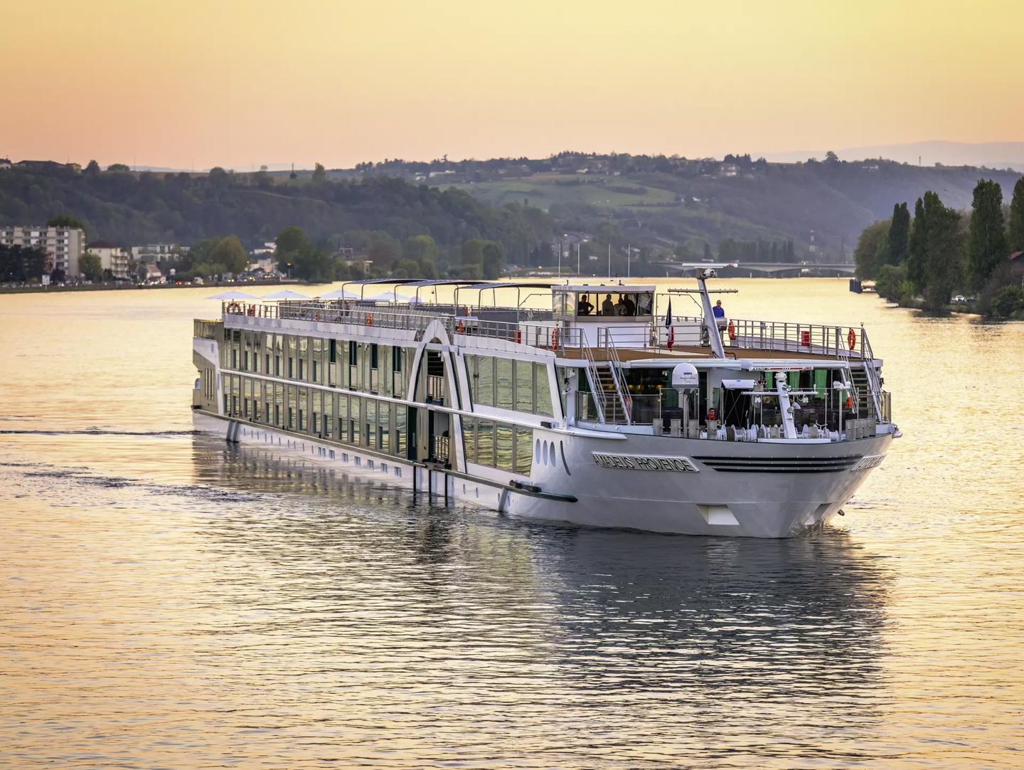 Отдых Crucero Amadeus Provence 5* - Exterior