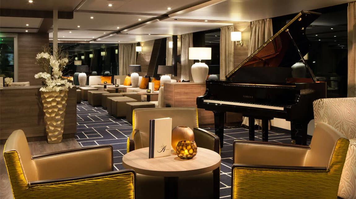 Отдых Crucero Amadeus Silver III 5* - Bar