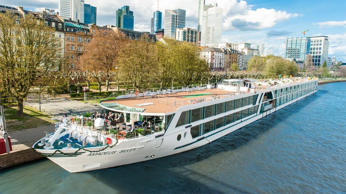Отдых Crucero Amadeus Silver III 5* - Exterior
