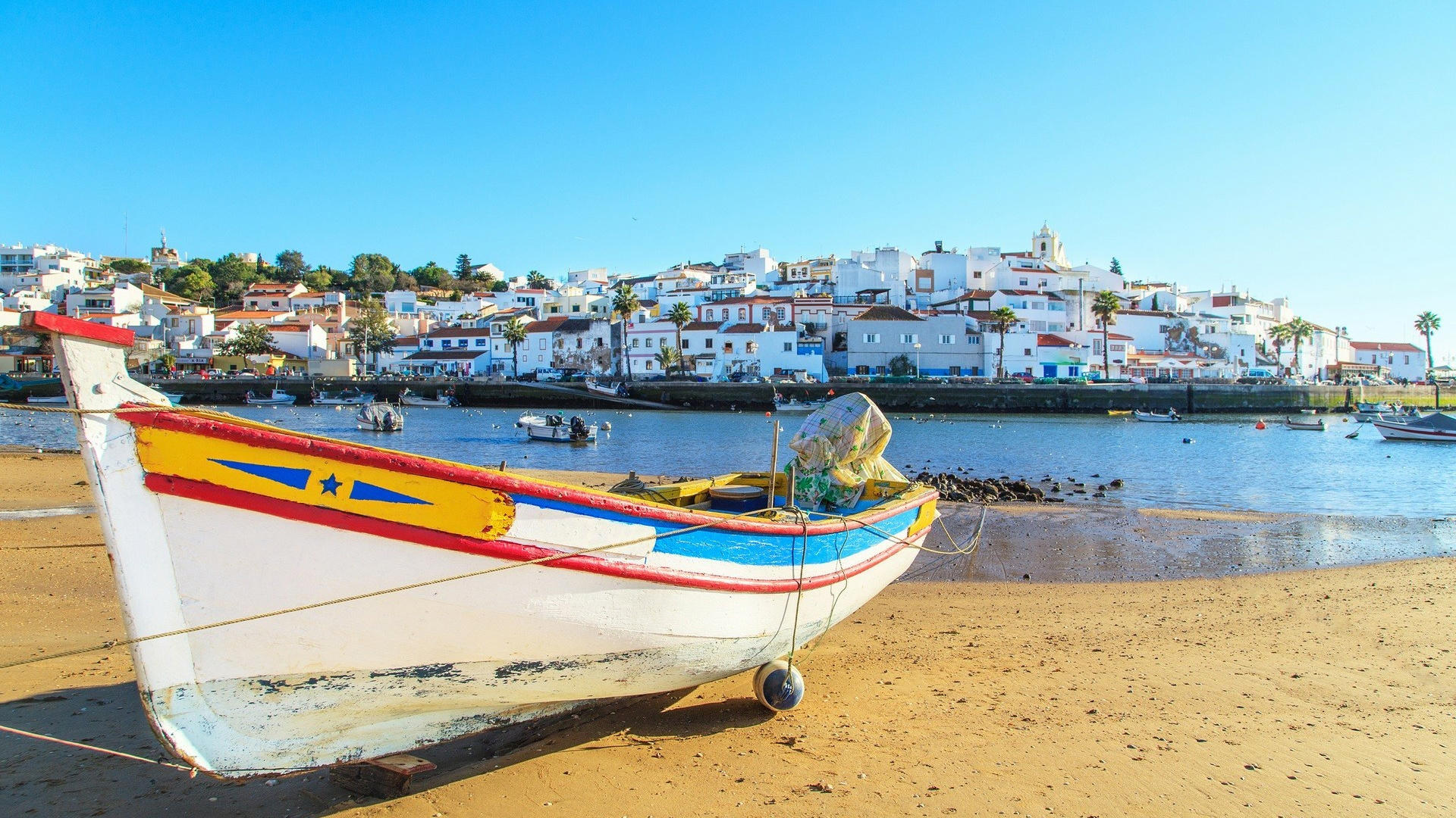 El viaje Lagos - Silves - Vila Real de Santo António - Tavira - Faro - Albufeira - Sevilla, saliendo de Madrid