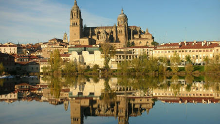 Viaje desde Madrid Salamanca - Ciudad Rodrigo* - La Alberca* - Hervás  - Candelario - Ávila* - Alba de Tormes* - Zamora - Toro