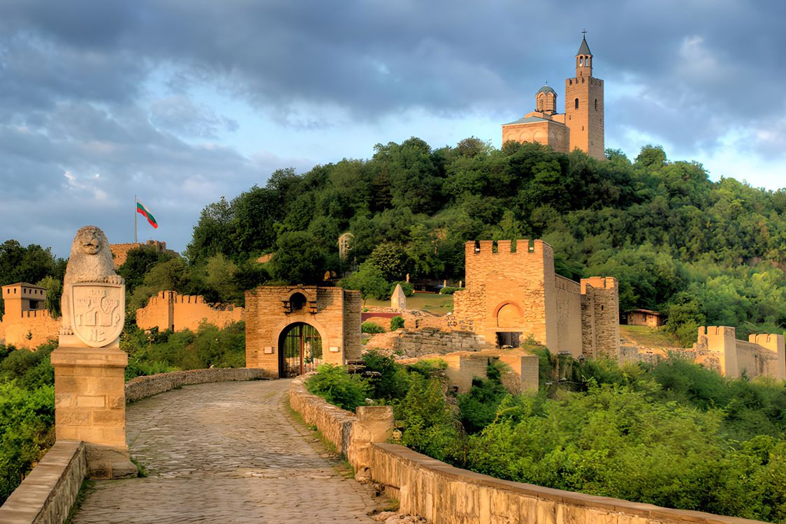 El viaje Sofía - Monasterio de Rila - Plovdiv - Veliko Tarnovo - Burgas, saliendo de Madrid