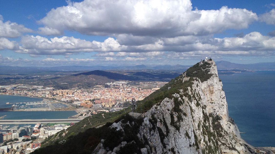 El viaje Algeciras - San Fernando - Cádiz - Tarifa - Castellar de la Frontera - Gibraltar, saliendo de Algeciras