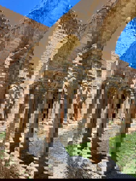 Viaje desde Madrid Burgos - Vitoria - Laguardia - Covarrubias - San Millán de la Cogolla - Santo Domingo de la Calzada