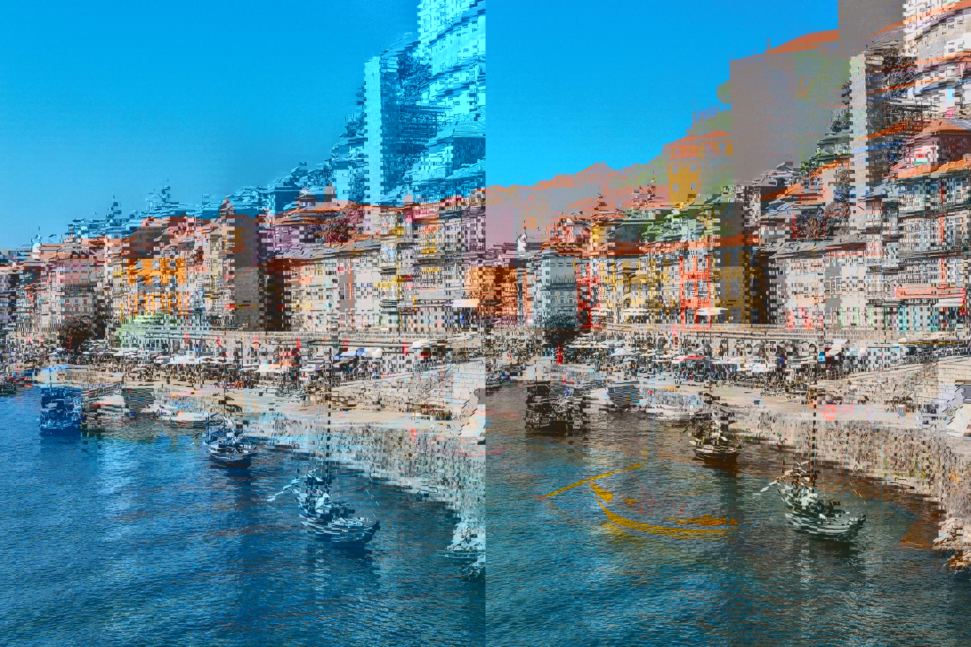 El viaje Coimbra - Oporto - Lisboa - Nazaré - Batalha - Fátima, saliendo de Madrid