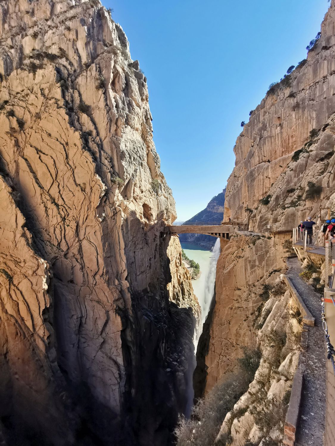 El viaje Caminito del Rey, saliendo de Fuengirola, Benalmádena, Torremolinos, Málaga