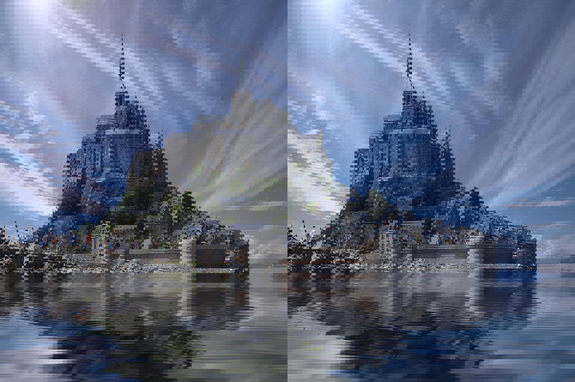 El viaje París - Dinan - Monte Saint-Michel - Saint-Malo - Caen - Versalles, saliendo de Madrid