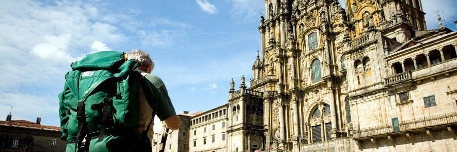 El viaje León - Villafranca del Bierzo - Sarria - Samos - Lugo - Melide - Arzúa - Santiago de Compostela, saliendo de Madrid