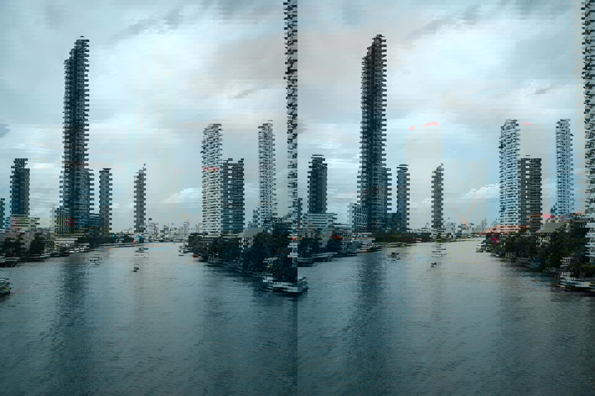 El viaje Bangkok, saliendo de Madrid