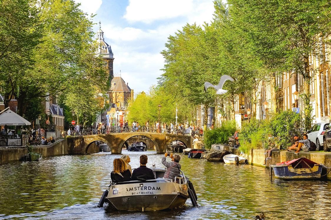 El viaje Amsterdam - Utrecht - Colonia - Cochem - Coblenza - Rüdesheim - Mannheim - Speyer - Estrasburgo - Basilea, saliendo de Madrid