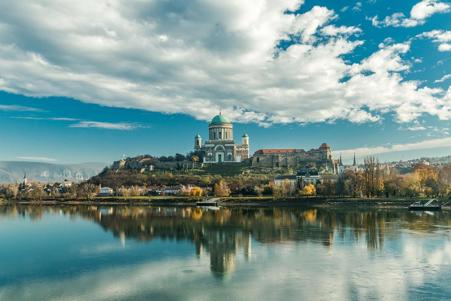 Viaje desde Madrid Budapest - Esztergom - Bratislava - Viena - Dürnstein - Emmersdorf an der Donau - Linz - Passau