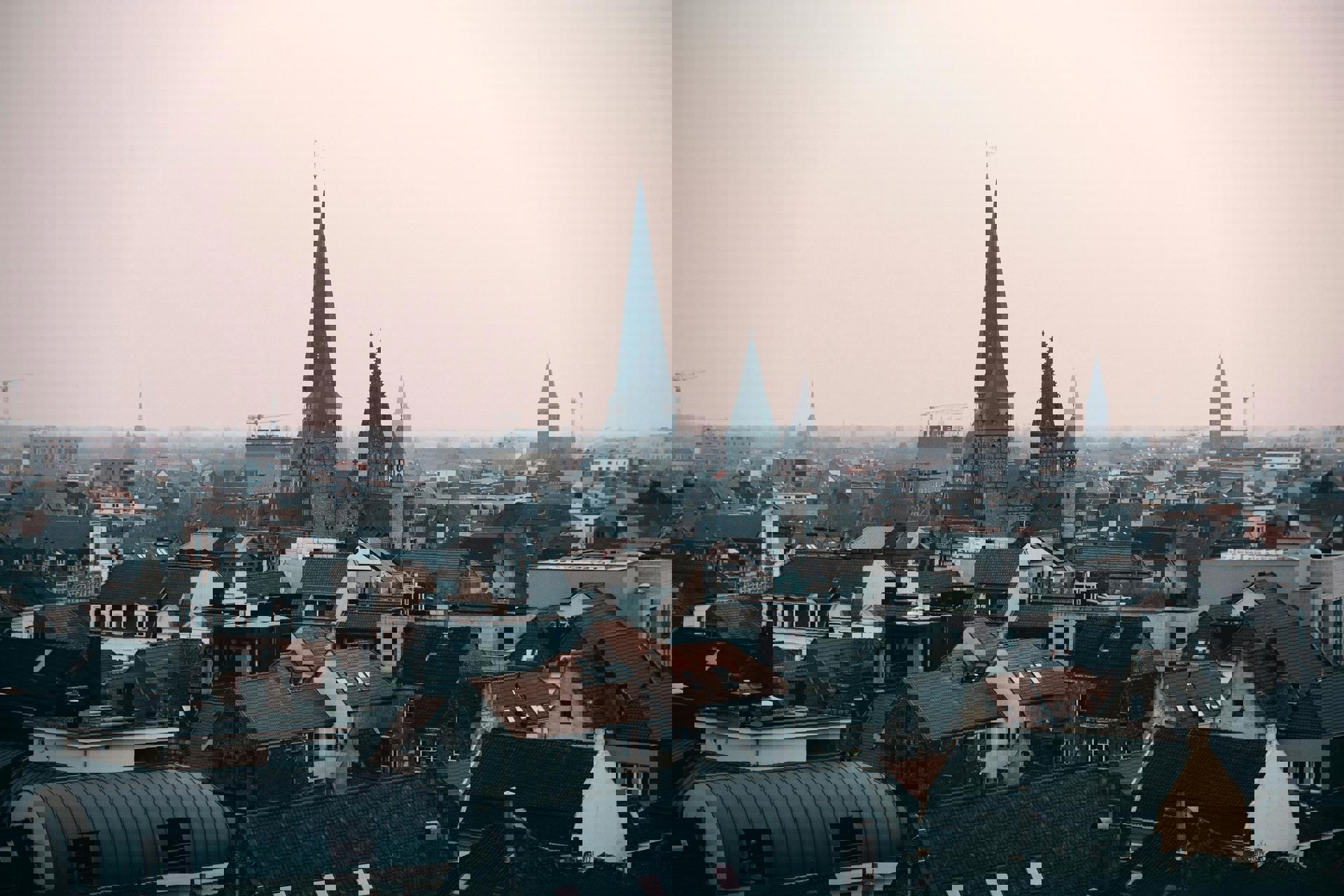 El viaje Bruselas - Amsterdam - La Haya, saliendo de Madrid