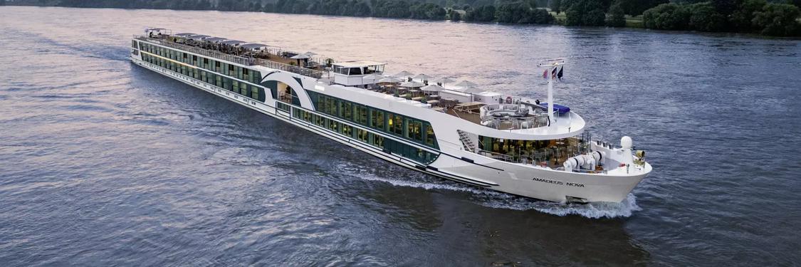 El viaje Passau - Viena - Esztergom - Budapest - Mohács - Belgrado - Golubac - Svishtov - Ruse - Fetesti - Novi Sad - Vukovar - Kalocsa - Bratislava - Dürnstein - Emmersdorf an der Donau, saliendo de Madrid