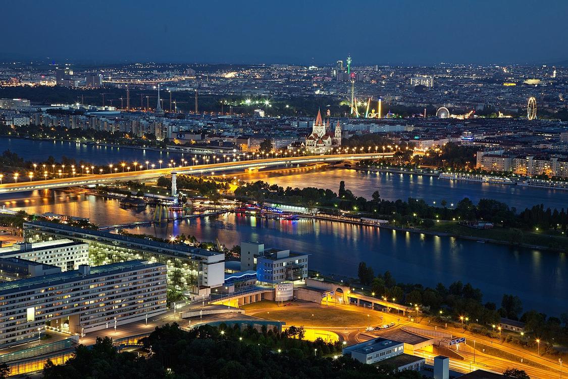 El viaje Passau - Dürnstein - Viena - Esztergom - Budapest - Bratislava - Melk, saliendo de Madrid