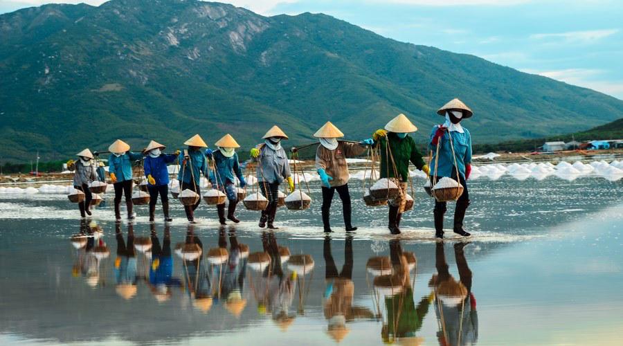 El viaje Hangzhou - Hué - Hoi An - Ho Chi Minh - Siem Riep, saliendo de Madrid