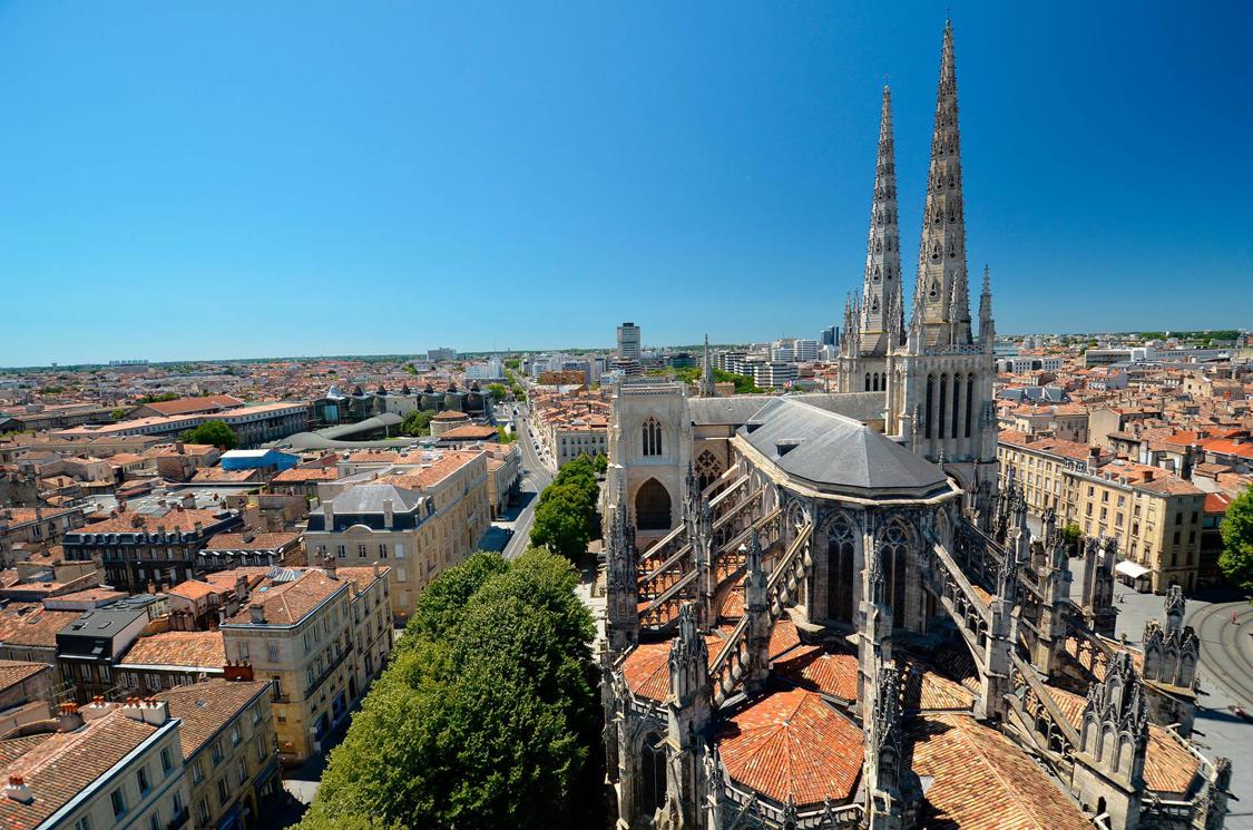 El viaje Burdeos - París - Amsterdam - Fráncfort - Zurich - Milán - Venecia - Florencia - Roma - Niza - Barcelona, saliendo de Madrid