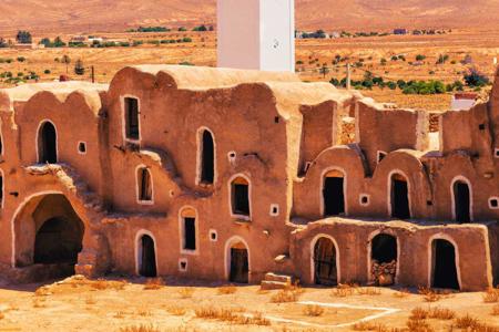 Viaje desde Madrid Hammamet - El Jem - Sfax - Matmata - Douz - Chott el Djerid - Tozeur - Sbeitla - Kairouan - Túnez - Cartago - Sidi Bou Said