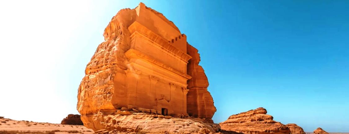 El viaje Yeda - Medina - Jáibar - Al Ula - Tabuk - Riad - Jeddah, saliendo de Barcelona, Madrid
