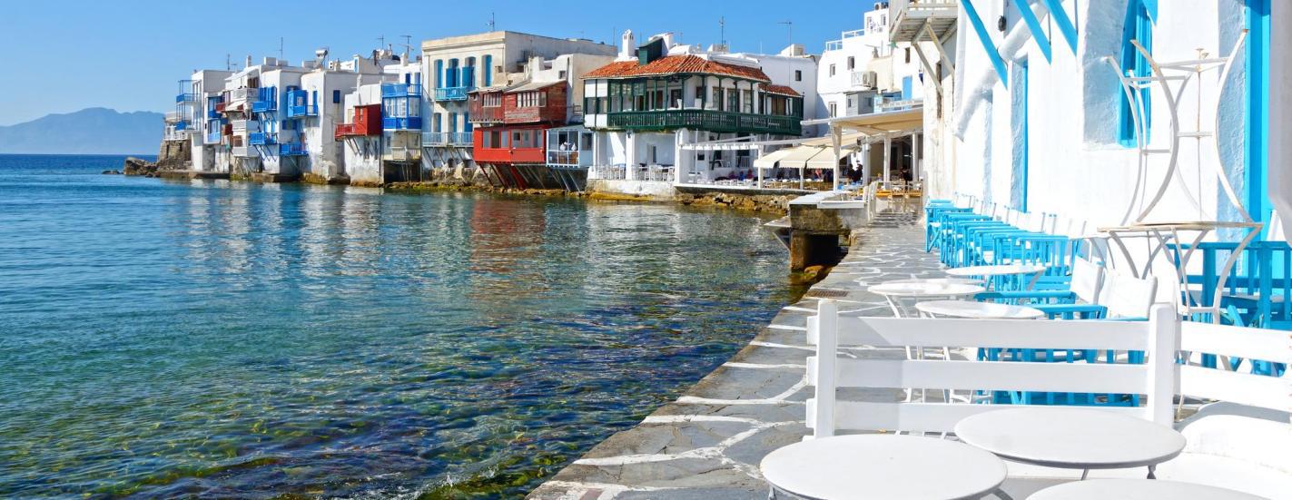 El viaje Atenas - Mikonos - Santorini, saliendo de Málaga, Alicante, Barcelona, Bilbao, Gran Canaria, Madrid, Oviedo, Palma de Mallorca, Santiago de Compostela, Sevilla, Valencia, Zaragoza