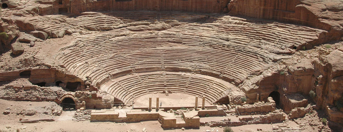 El viaje Amman - Jerash - Ajlun - Madaba - Petra - Wadi Rum - Mar Muerto, saliendo de Barcelona, Bilbao, Madrid, Valencia