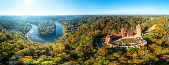 Viaje desde Barcelona, Madrid Tartu - Riga - Palacio de Rundale - Turaida - Sigulda - Vilnius - Kaunas - Šiauliai