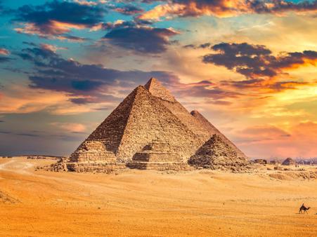 Viaje desde Madrid, Valladolid Luxor - Edfu - Kom Ombo - Abu Simbel - Asuán - El Cairo