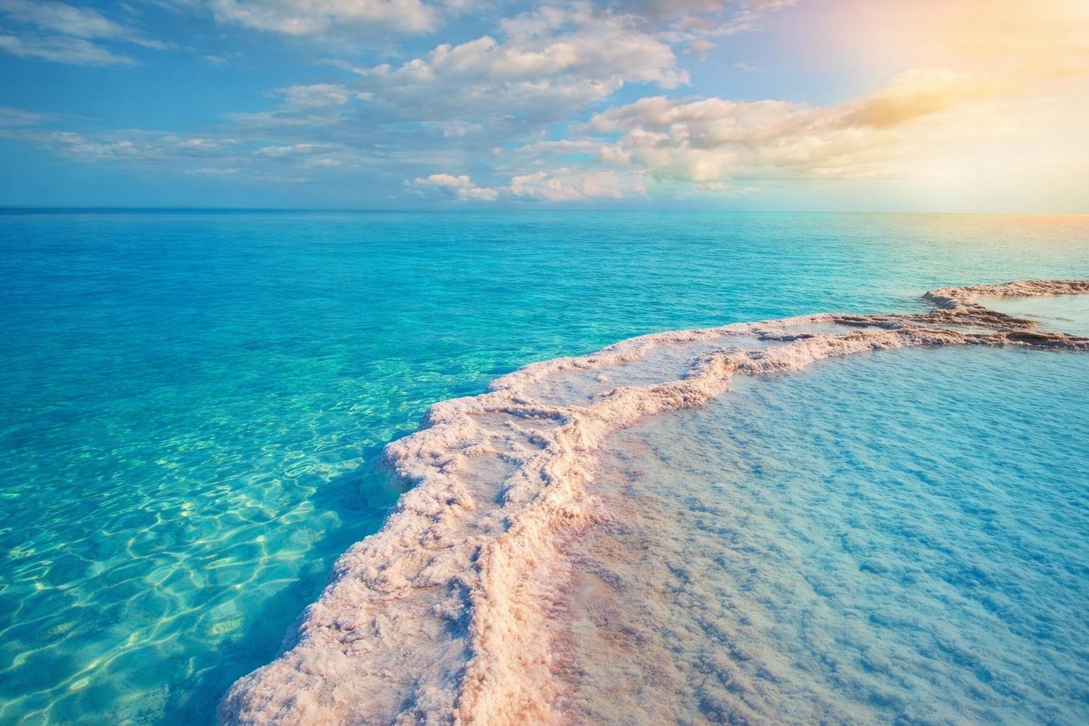 El viaje Amman - Mar Muerto - Madaba - Monte Nevo - Shawbak - Petra - Pequeña Petra - Wadi Rum - Aqaba - Jerash - Ajlun, saliendo de Madrid