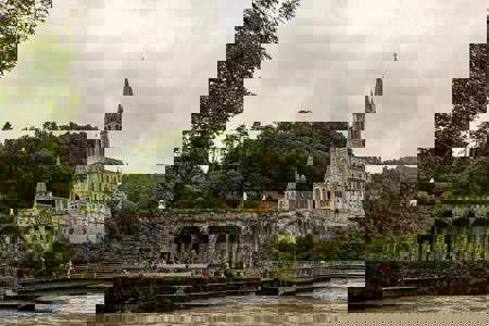 Viaje desde Madrid, Valdepeñas, Ciudad Real, Toledo, Albacete, Murcia, Elche, Alicante, Málaga, Jaén, Granada, Linares, Cádiz, Jerez de la Frontera, El Puerto de Santa María, Sevilla, Córdoba, Mérida, Badajoz, Cáceres, Plasencia Parque Nacional de Ordesa - Jaca - Sos del Rey Católico - Monasterio de Leyre - Javier - Lourdes - Meritxell