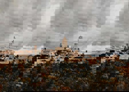 Viaje desde Madrid, Valdepeñas, Ciudad Real, Toledo, Albacete, León, Murcia, Elche, Alicante, Málaga, Granada, Jaén, Linares, Cádiz, El Puerto de Santa María, Jerez de la Frontera, Sevilla, Córdoba Valladolid - Medina del Campo  - Burgos - Olmedo - Tordesillas - Pedraza - Segovia - Toro - Dueñas