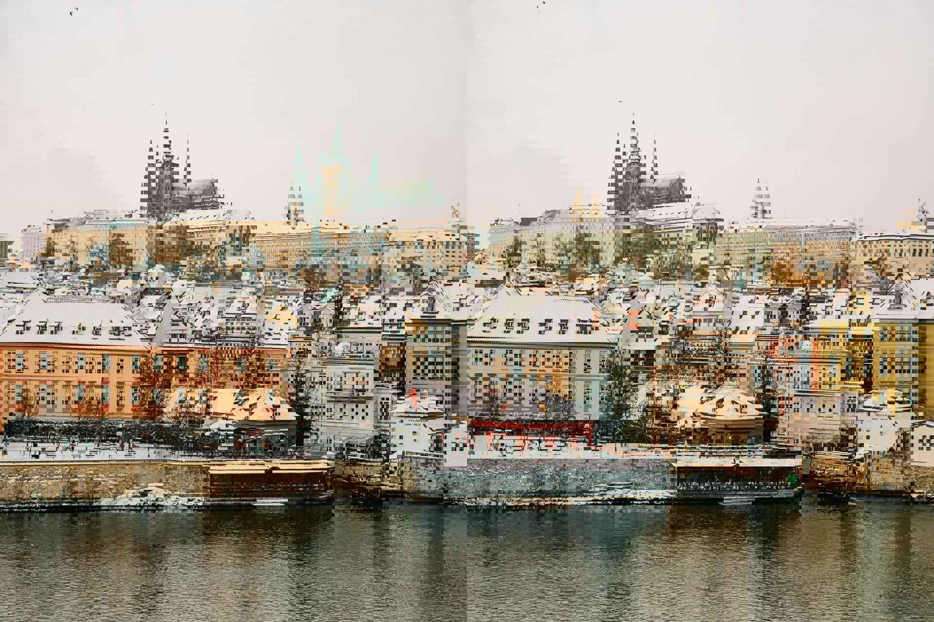 El viaje Budapest - Viena - Praga - Karlovy Vary, saliendo de Madrid