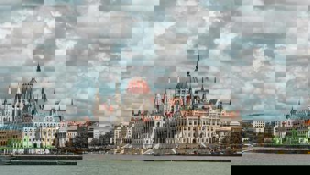 Viaje desde Madrid Budapest - Viena - Praga