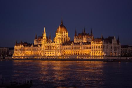 Viaje desde Valencia Praga - Viena - Budapest