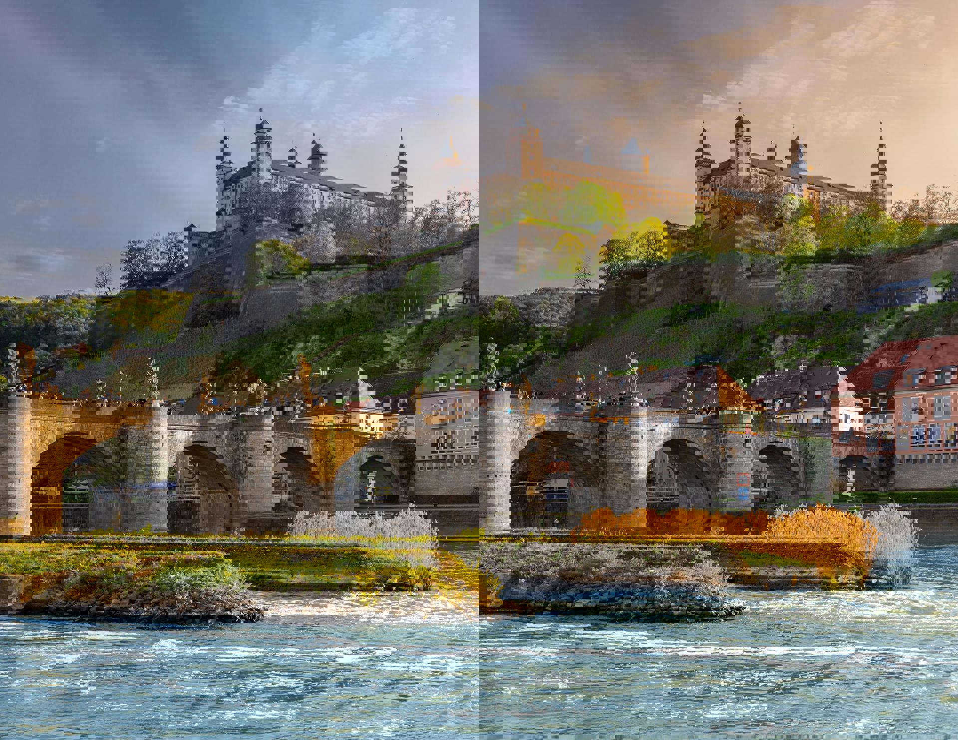 El viaje París - Bruselas - Brujas - Gante - Amberes - La Haya - Amsterdam, saliendo de Madrid