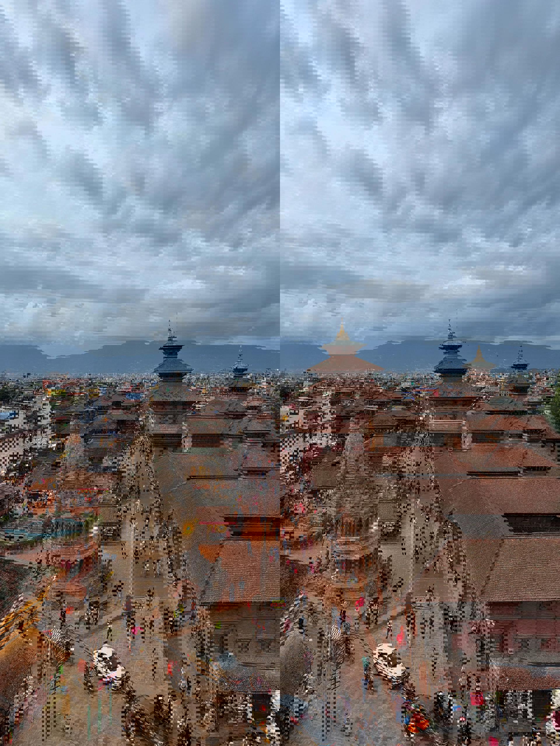 El viaje Katmandú - Lalitpur - Pokhara - Chitwan, saliendo de Madrid