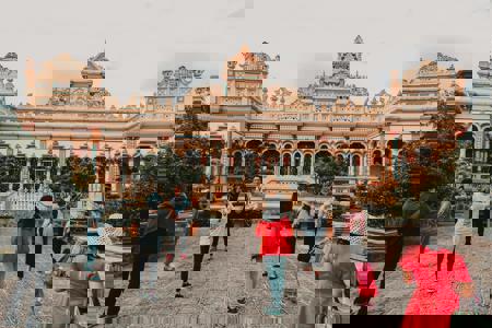 Viaje desde Madrid Hanoi - Hoa Lư - Ha Long  - Da Nang - Hoi An - Hué - Saigón (Ho Chi Minh) - Delta del río Mekong