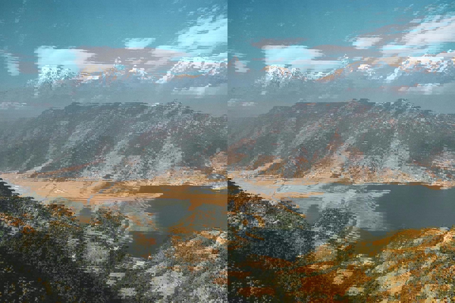 El viaje Katmandú - Lalitpur - Pokhara - Chitwan - Bhaktapur - Panauti - Namobudha, saliendo de Madrid