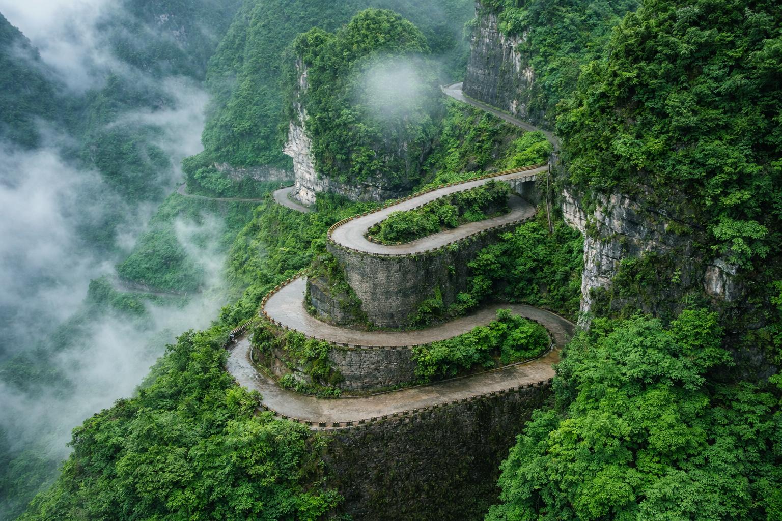 El viaje Pekín - Xi'an - Chengdú - Chongqing - Parque forestal nacional Zhangjiajie - Shanghai, saliendo de Madrid