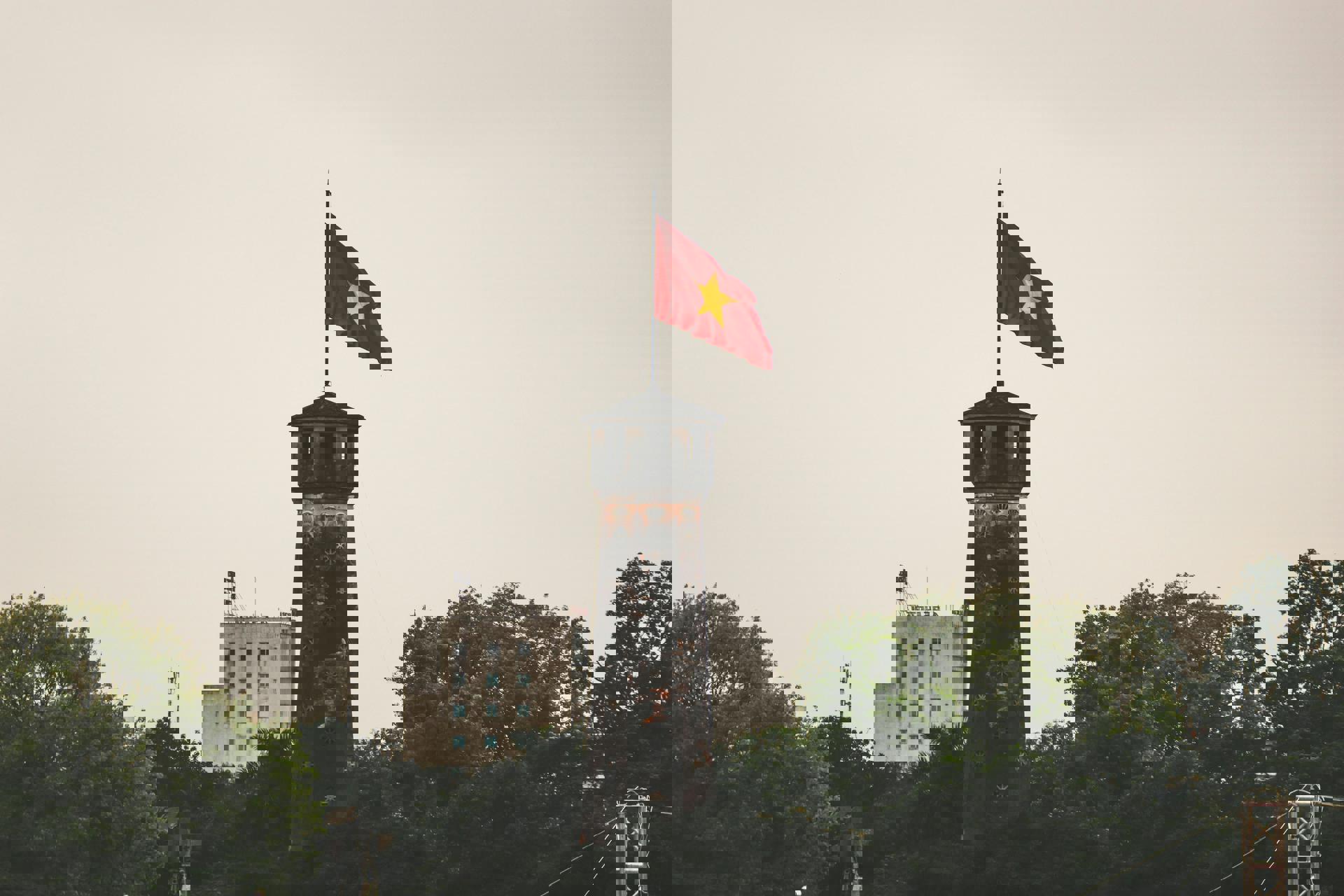 El viaje Hanoi - Hoa Lư - Lao Cai - Sa Pa - Ha Long  - Da Nang - Hoi An - Saigón (Ho Chi Minh) - Delta del río Mekong, saliendo de Madrid