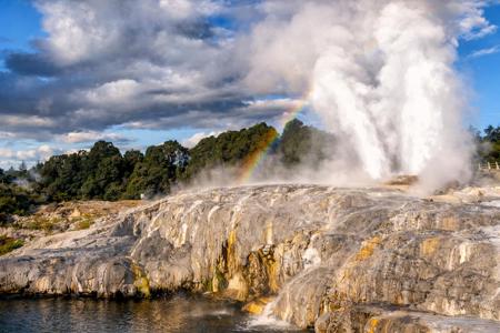 Viaje desde Madrid Melbourne - Uluru (Ayers Rock) - Cairns - Sídney - Auckland - Rotorua - Christchurch - Lake Tekapo - Te Anau - Queenstown