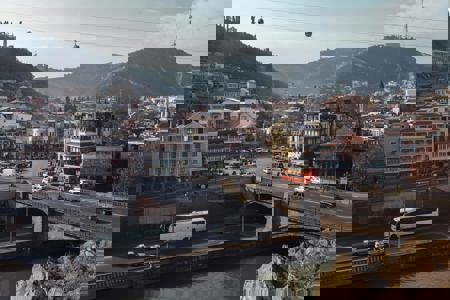 Viaje desde Madrid Tiflis - Mtskheta - Ananuri - Gudauri - Stepantsminda - Gori - Uplistzihe - Kutaisi - Borjomi - Akhaltsikhe - Vardzija