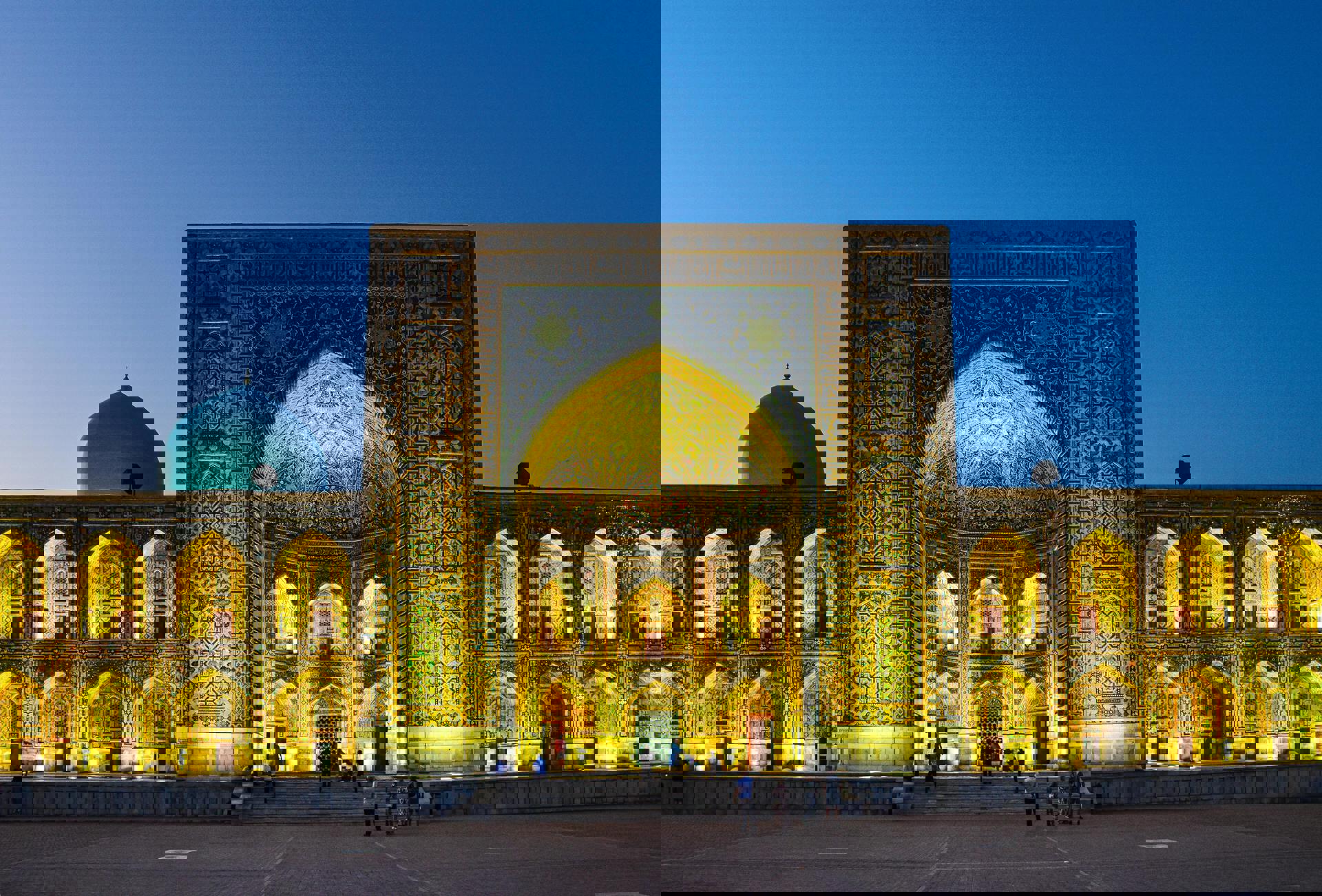 El viaje Tashkent - Urgench - Khiva - Bujara - Samarcanda, saliendo de Madrid