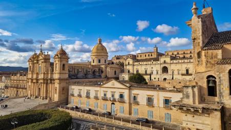 Viaje desde  Catania - Siracusa - Noto - Modica - Agrigento - Monreale - Palermo