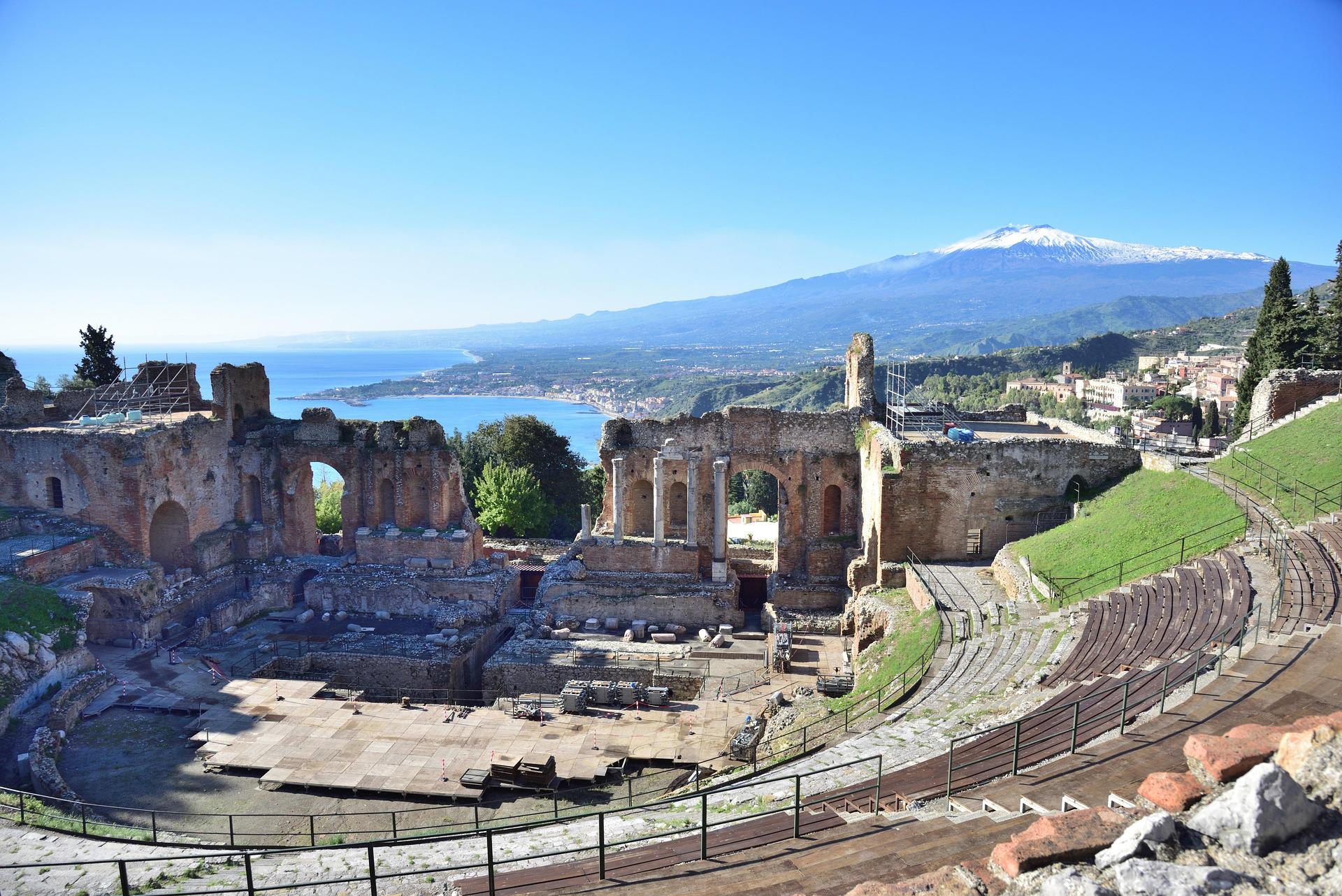 El viaje Catania - Siracusa - Noto - Modica - Agrigento - Monreale - Palermo - Cefalu - Catania - Etna - Taormina, saliendo de 